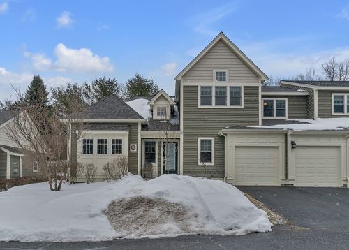 11-11 Cole Dr, Hopkinton, MA, 01748-2358 | Card Image