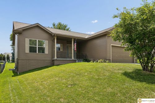 16519 Dora Hamann Parkway, Omaha, NE, 68116 | Card Image