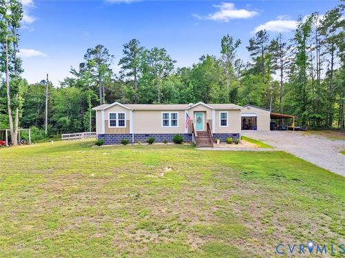 24591 Price Dr, Amelia Court House, VA, 23002-5428 | Card Image