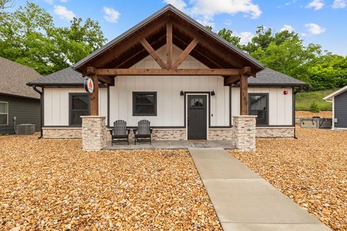 180 Lookout Rdg, Branson, MO, 65616-8075 | Card Image