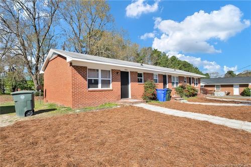 4945 Fieldcrest Dr, Fayetteville, NC, 28303-2831 | Card Image