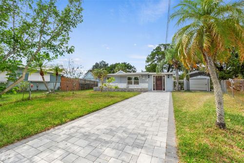 7235 Maryland Ave, Hudson, FL, 34667-3284 | Card Image