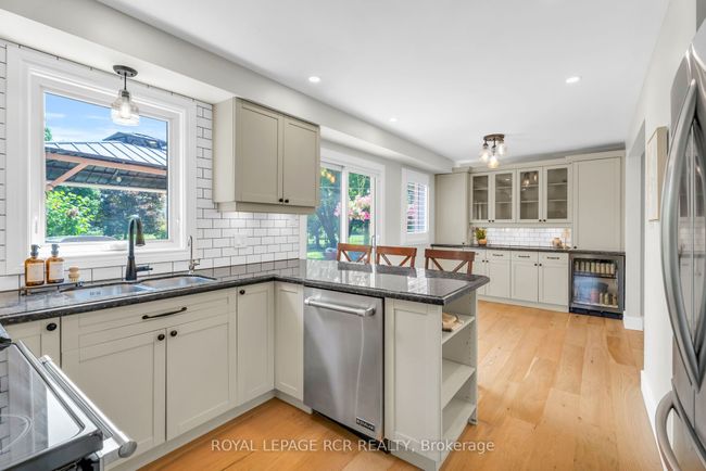 6 Pineview Rd, House other with 5 bedrooms, 4 bathrooms and 6 parking in Mono ON | Image 13