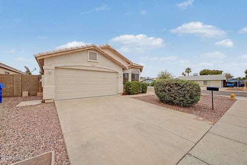 19003 N 12th Dr, Phoenix, AZ, 85027-5593 | Card Image