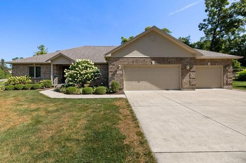 7595 Meeker Rd, Dayton, OH, 45414-2043 | Card Image