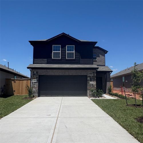 15936 Blass Valley Dr, Conroe, TX, 77302-4758 | Card Image