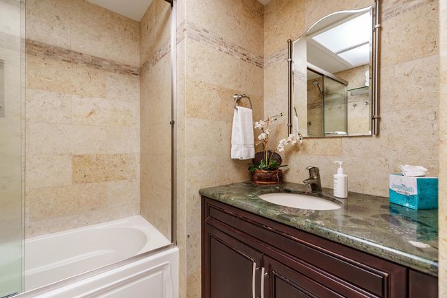 1106 - 50 Nohea Kai Dr, Condo with 2 bedrooms, 2 bathrooms and null parking in Lahaina HI | Image 22
