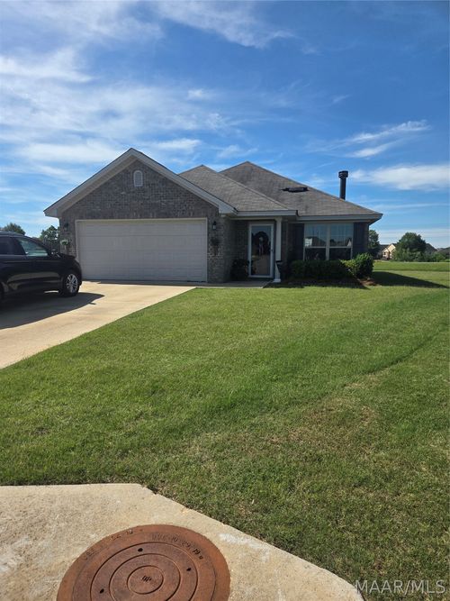 72 Oasis Drive, Wetumpka, AL, 36092 | Card Image