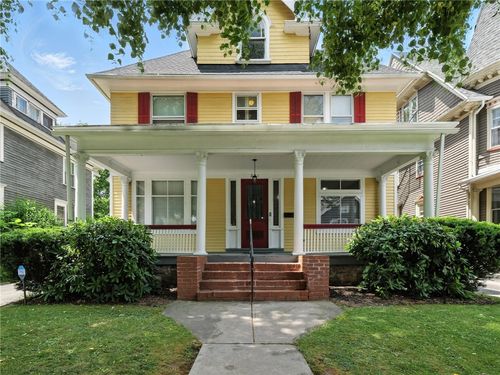 221 Westminster Road, Rochester, NY, 14607 | Card Image