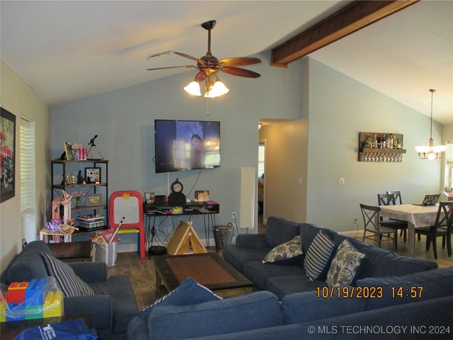 31634 Highway 7, House other with 3 bedrooms, 2 bathrooms and null parking in Davis OK | Image 6