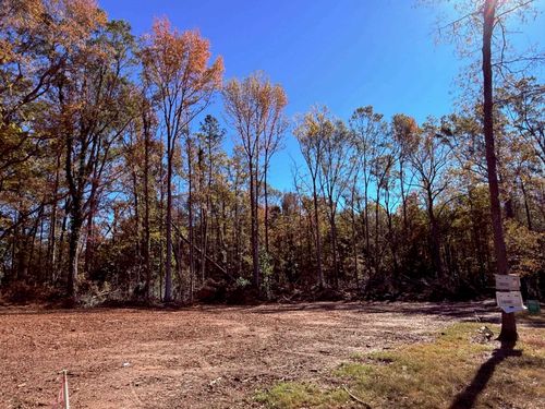 123 Wolf King Way, woodruff, SC, 29388 | Card Image