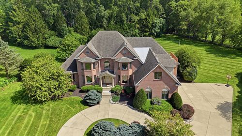 2638 Ballydoyle Dr, Springfield, OH, 45503-1171 | Card Image