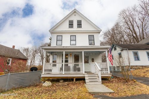 40 Frederick St, North Adams, MA, 01247-2419 | Card Image