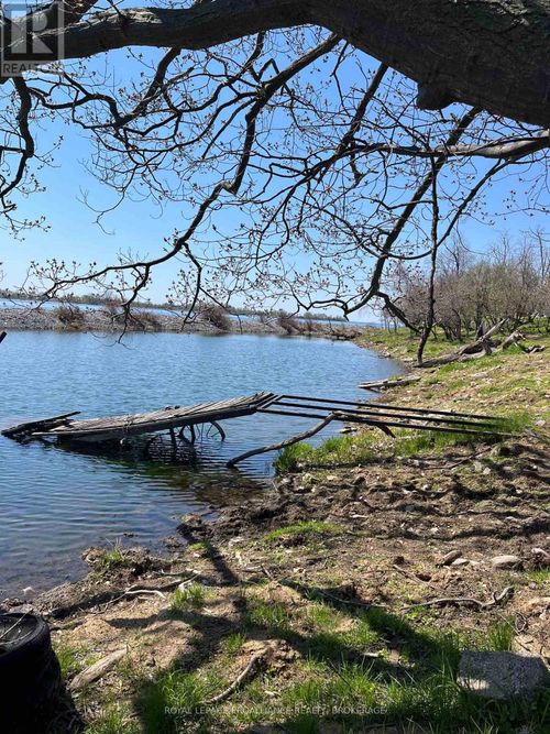 PT LT 8 Nine Mile Point Road, Frontenac Islands (The Islands), ON, K0H2Y0 | Card Image