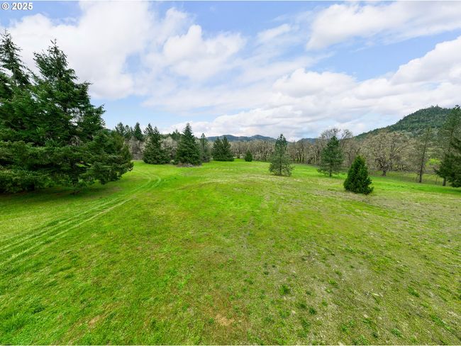 100 Crater Rd, House other with 3 bedrooms, 2 bathrooms and null parking in Camas Valley OR | Image 39