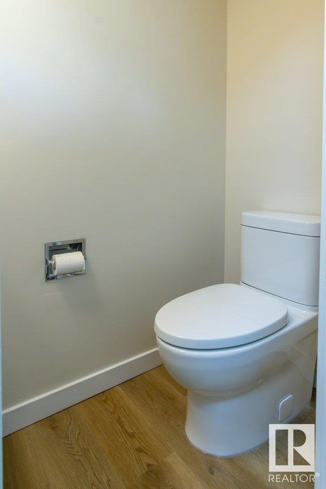 102 Primrose Gdns Nw, Townhouse with 3 bedrooms, 2 bathrooms and null parking in Edmonton AB | Image 10