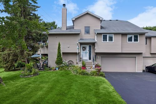 7887 72nd St S, Cottage Grove, MN, 55016-1971 | Card Image
