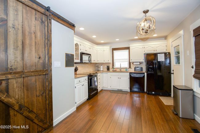 40 Tamarisk Ln, House other with 3 bedrooms, 2 bathrooms and 2 parking in Pinehurst NC | Image 8