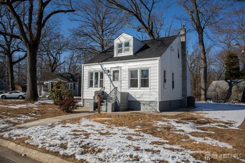 35 Red Bank Rd, Spotswood, NJ, 08884-1761 | Card Image