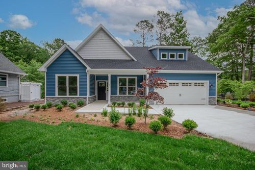 1 Tiller Ln, OCEAN PINES, MD, 21811-1828 | Card Image