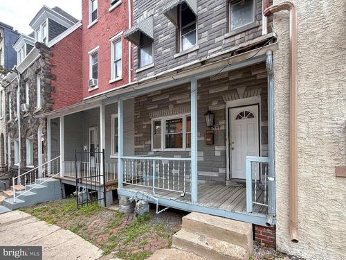 949 Washington St, READING, PA, 19601-3651 | Card Image