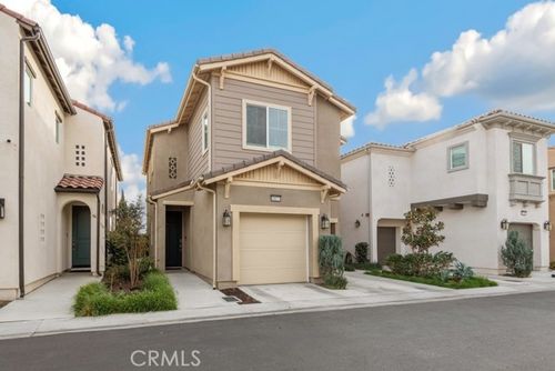  Narni Lane, Fontana, CA, 92336 | Card Image