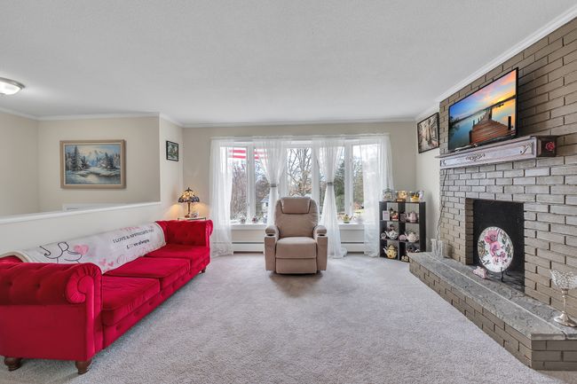 3 Plainview Dr, House other with 4 bedrooms, 2 bathrooms and 4 parking in Danielson CT | Image 10