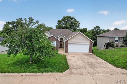 215 Settlers Pass, Waynesville, MO, 65583-3151 | Card Image