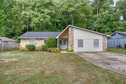 6517 Charter Oaks Cir, Columbus, GA, 31909-3328 | Card Image