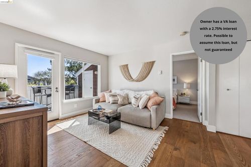 24 Bayside Ct, Richmond, CA, 94804-7442 | Card Image