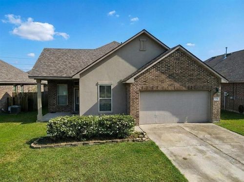 329 Leawood Ave, Sulphur, LA, 70665-7030 | Card Image