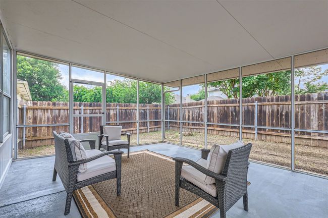 View of sunroom | Image 26