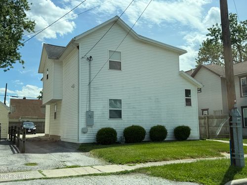 123 Garfield Ave, Findlay, OH, 45840-4627 | Card Image