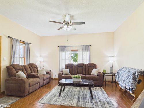 1103 Traul Ave, Ottumwa, IA, 52501-2162 | Card Image