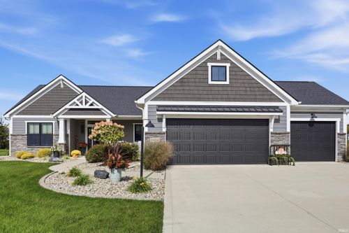 1909 Fairway Dr, Auburn, IN, 46706-9208 | Card Image