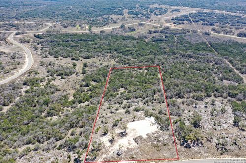 721 Crescent Rdg, Hondo, TX, 78861-2396 | Card Image