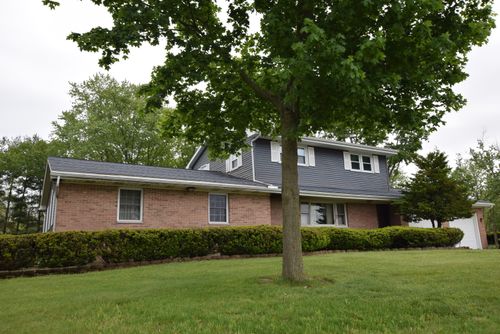1121 Edinger Road, Urbana, OH, 43078 | Card Image