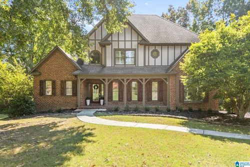 4256 Milner Rd E, HOOVER, AL, 35242-7370 | Card Image