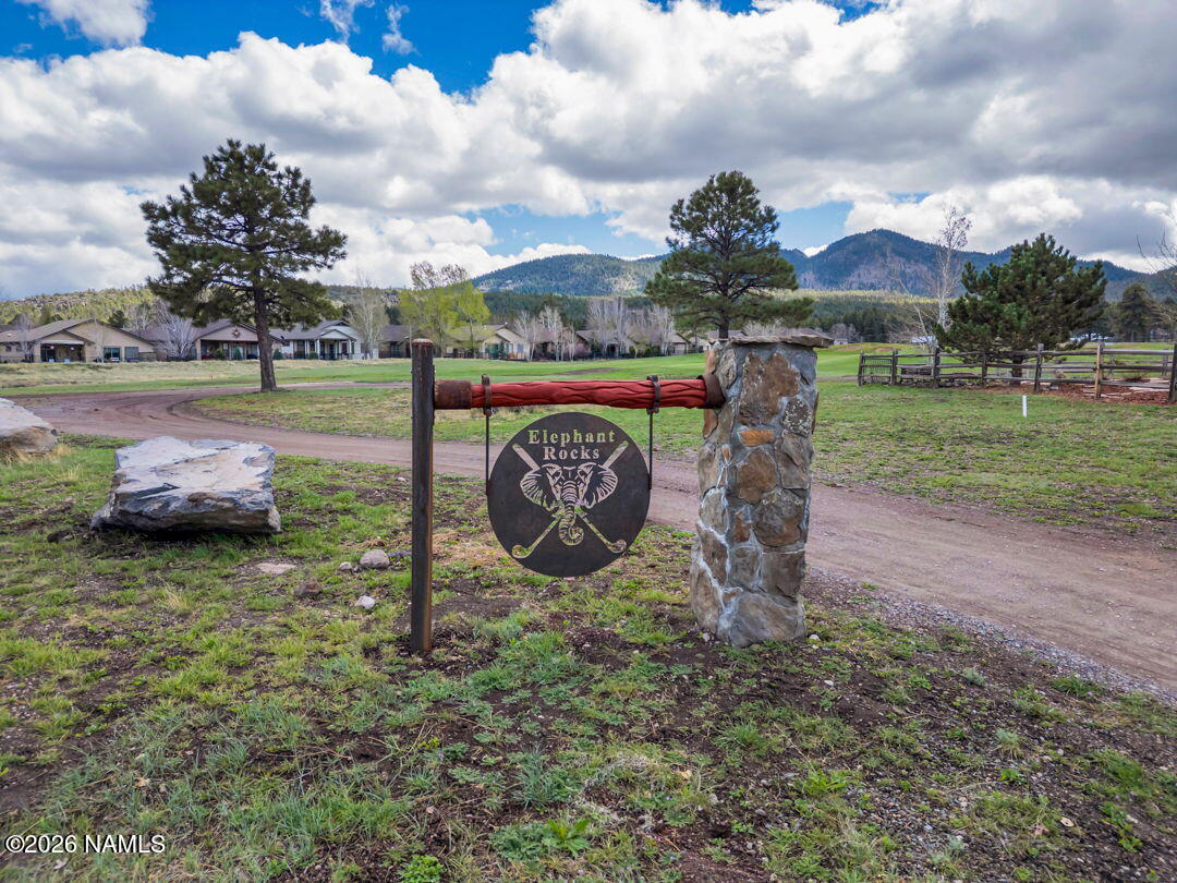 Land in Williams 2
