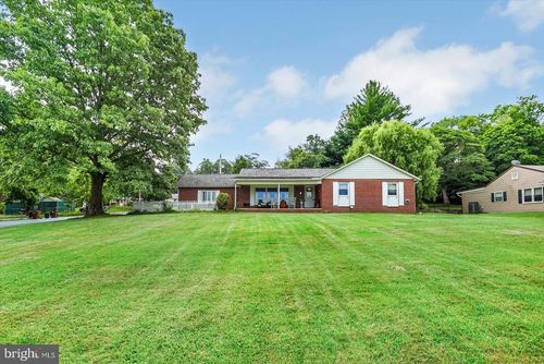 10 Grasshopper Ln, FAIRFIELD, PA, 17320-9122 | Card Image