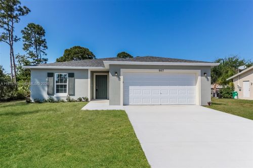 957 Se Caravan Ave, Port St Lucie, FL, 34983-4005 | Card Image