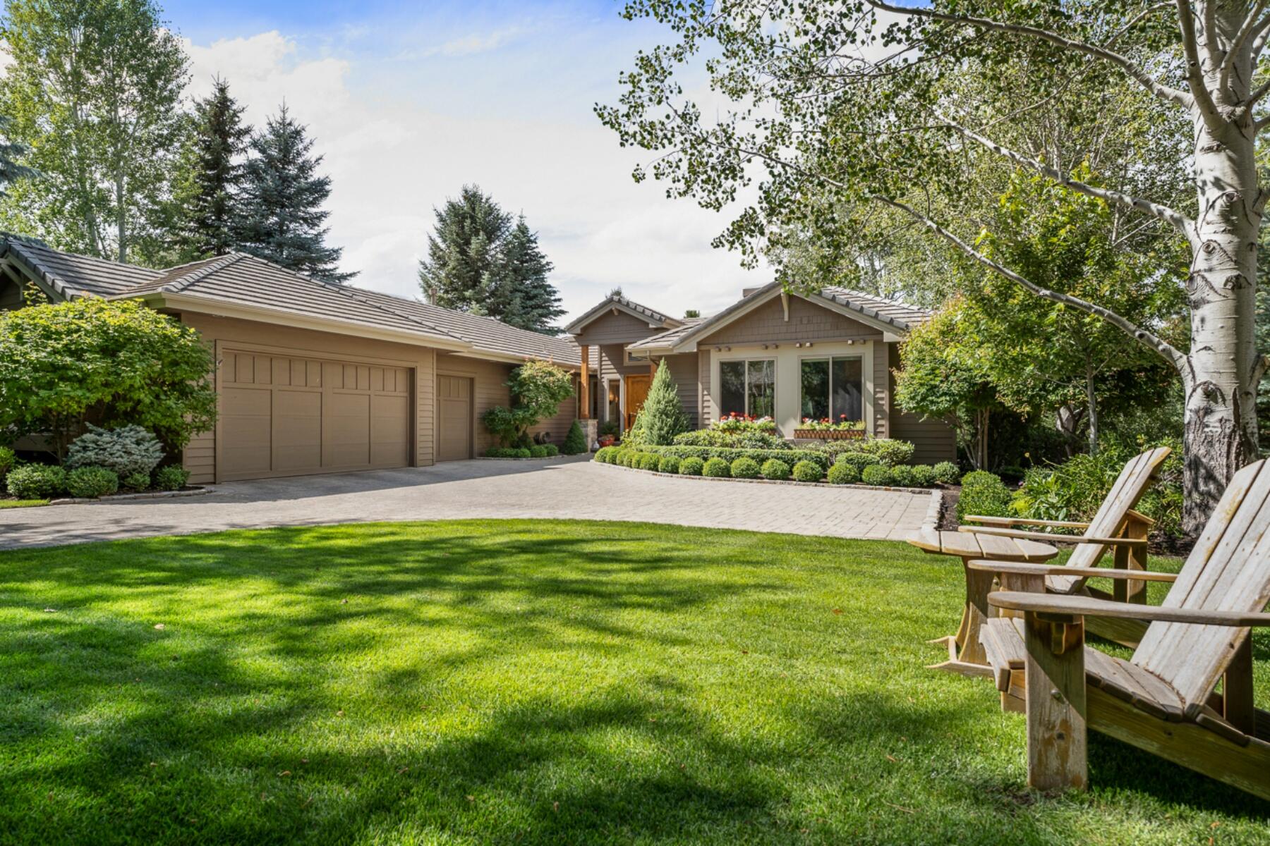Golden Lake Ct, Bend, OR 97702