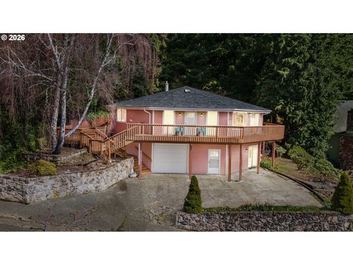 2453 Stephanie Ln, North Bend, OR, 97459-2654 | Card Image