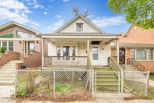 511 W 45th St, Chicago, IL, 60609-3526 | Card Image