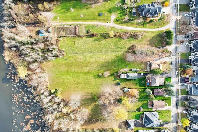 70 Douglas Rd, House other with 2 bedrooms, 2 bathrooms and 8 parking in Richmond Hill ON | Image 26