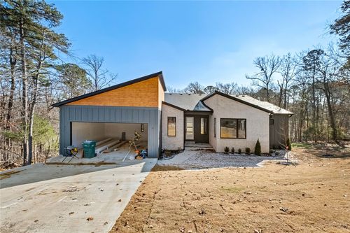 2 Helmsley Cir, Bella Vista, AR, 72715-1521 | Card Image