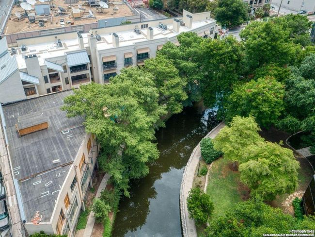 APT-404 - 1022 Navarro St, Condo with 2 bedrooms, 3 bathrooms and null parking in San Antonio TX | Image 27