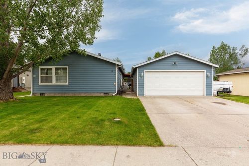 810 Golden West Dr, Belgrade, MT, 59714-8352 | Card Image