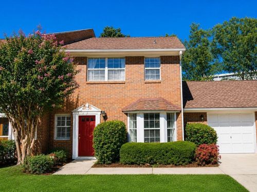111 Mary Gay Ct, Decatur, GA, 30030-2904 | Card Image