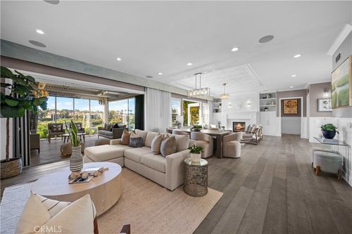 58 Victoria, Newport Beach, CA, 92660-9009 | Card Image